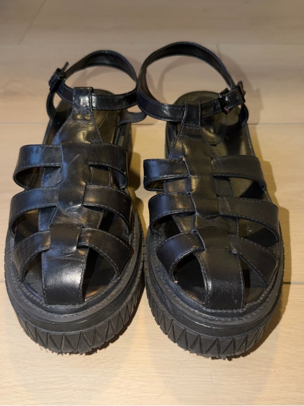 Schutz Beatrix Nappa Black Chunky Y2K Inspired Platform Sandals | 10B